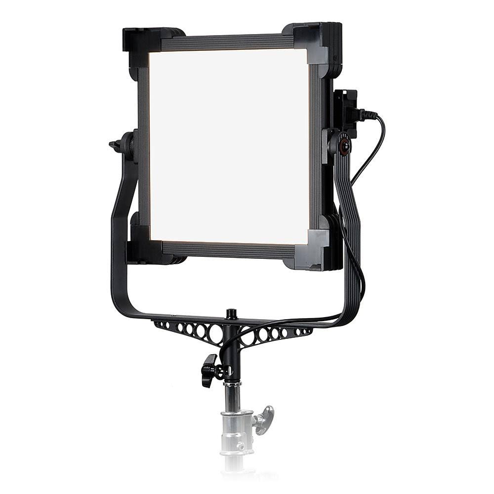 Bi-Color LED Kit with Grid and Travel Case D425858