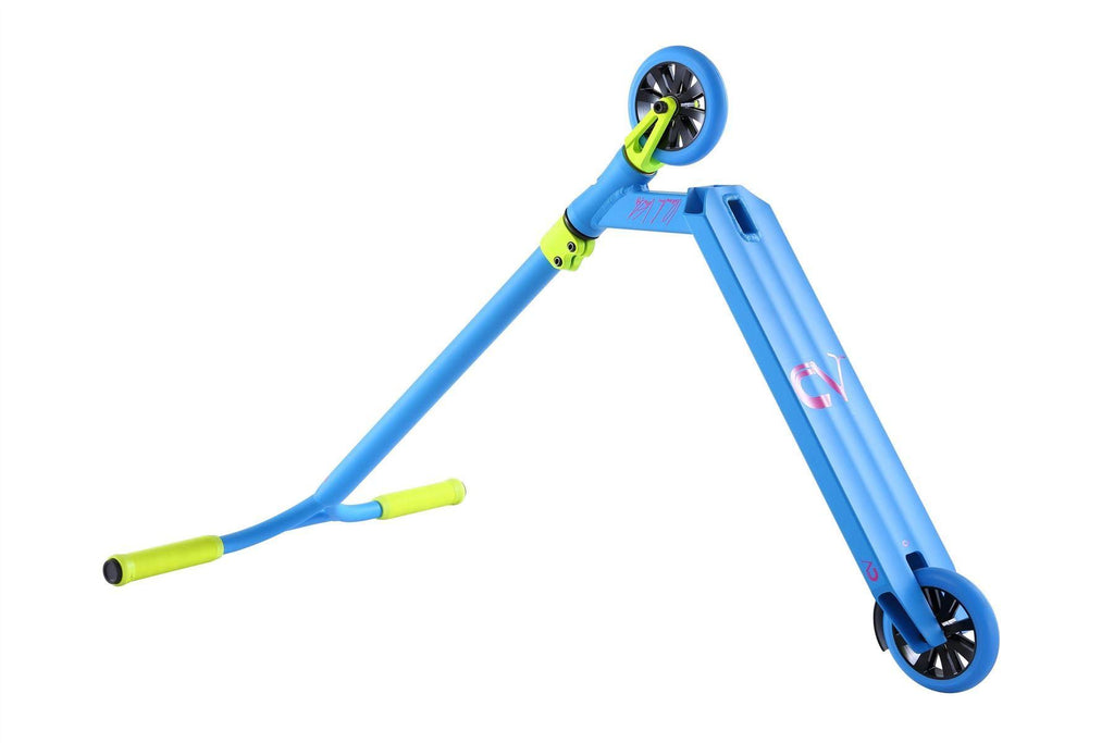 Caribbean Blue Stunt Scooter U53529