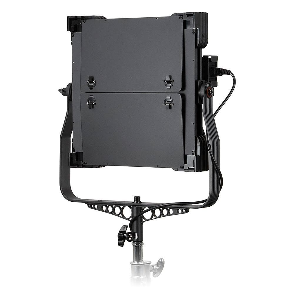Bi-Color LED Kit with Grid and Travel Case D425858