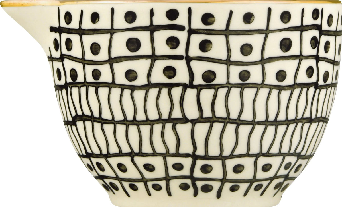 Black & White Stoneware Measuring Cups, Set of 4 O2870
