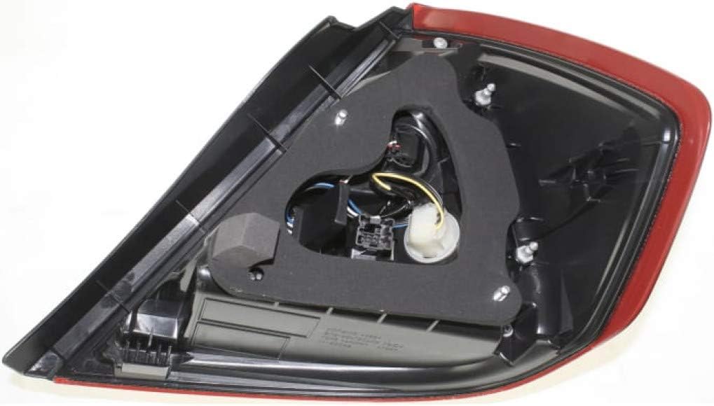 Nissan Versa Tail Light Assembly Pair Sedan I879541