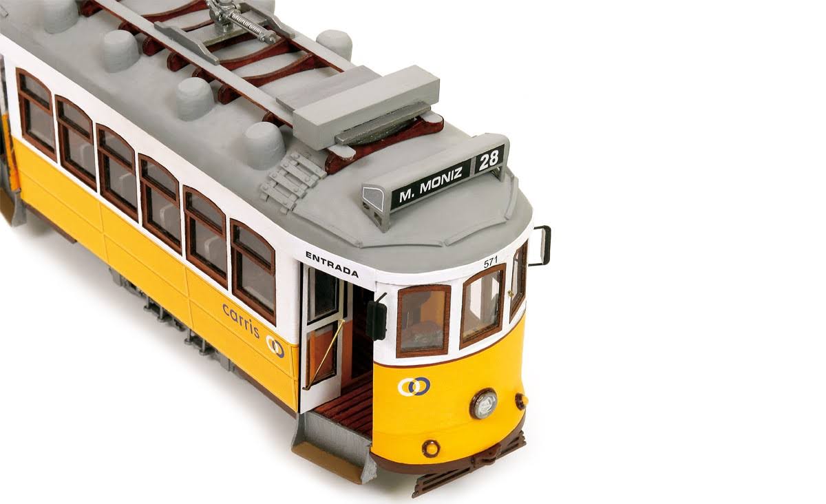 Lisboa Tram Wooden Model Kit, 1/24 Scale N86677