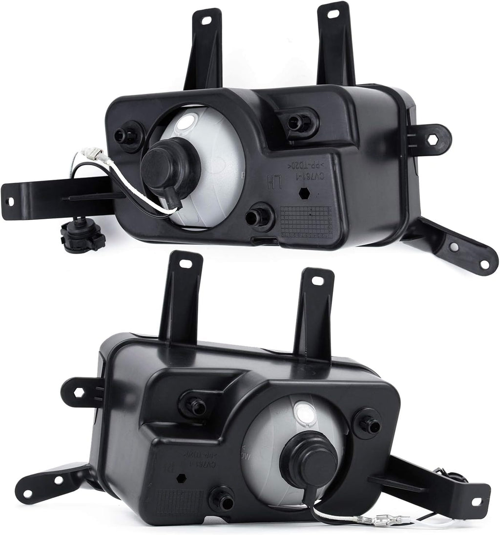 Pair Clear Fog Lights with H3 12V 20W Bulbs Q32529
