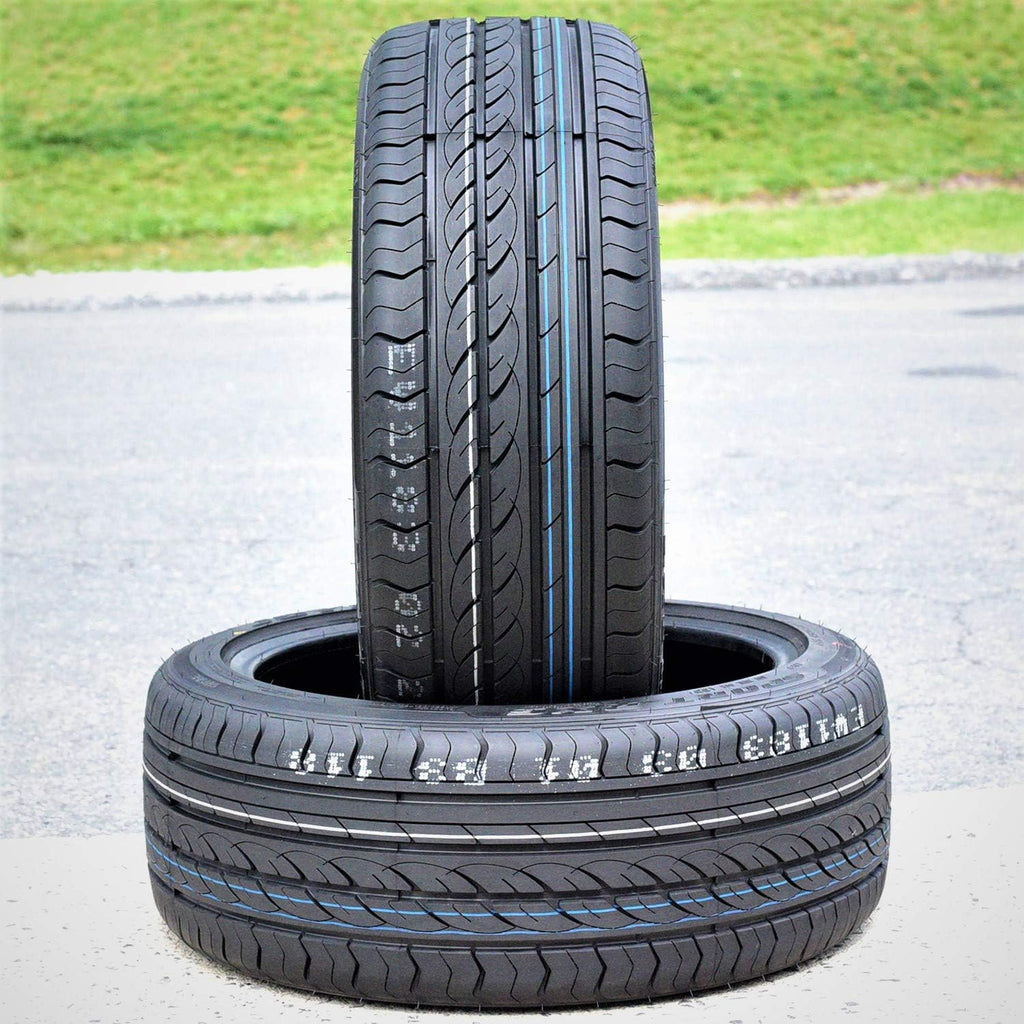 275/35R20 All-Season High Performance Radial Tire D556584