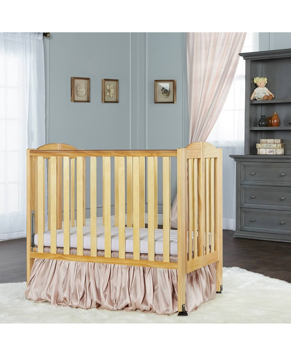 2-in-1 Wood Folding Portable Crib W5265