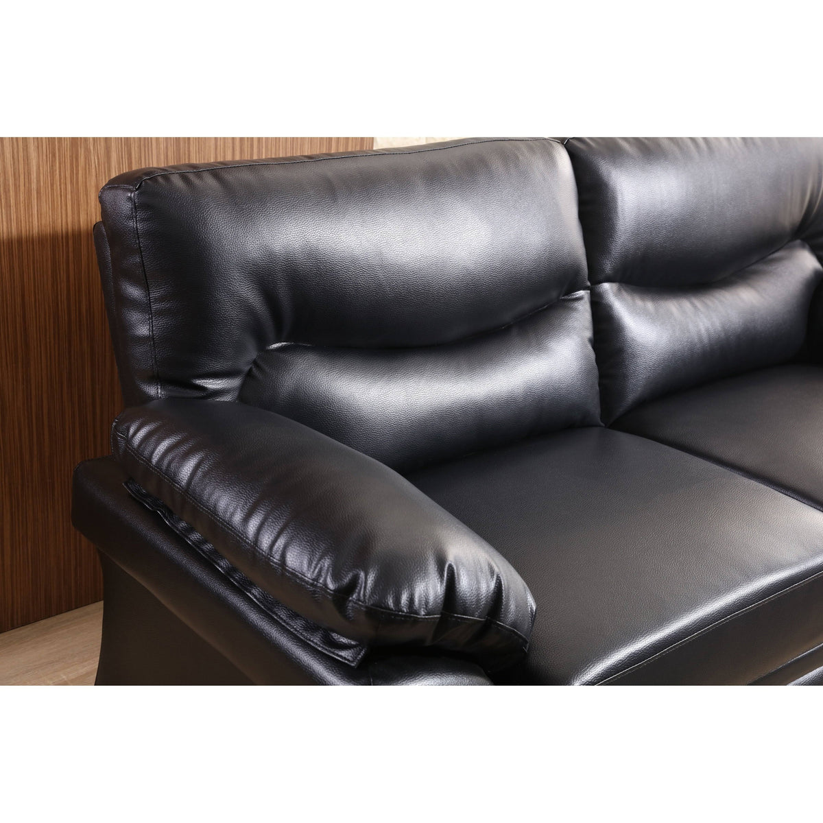 Faux Leather Loveseat in Black F43406