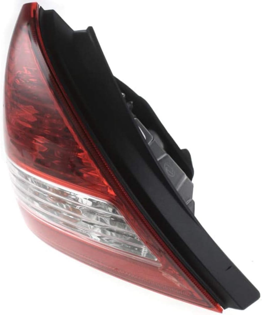 Nissan Versa Tail Light Assembly Pair Sedan I879541