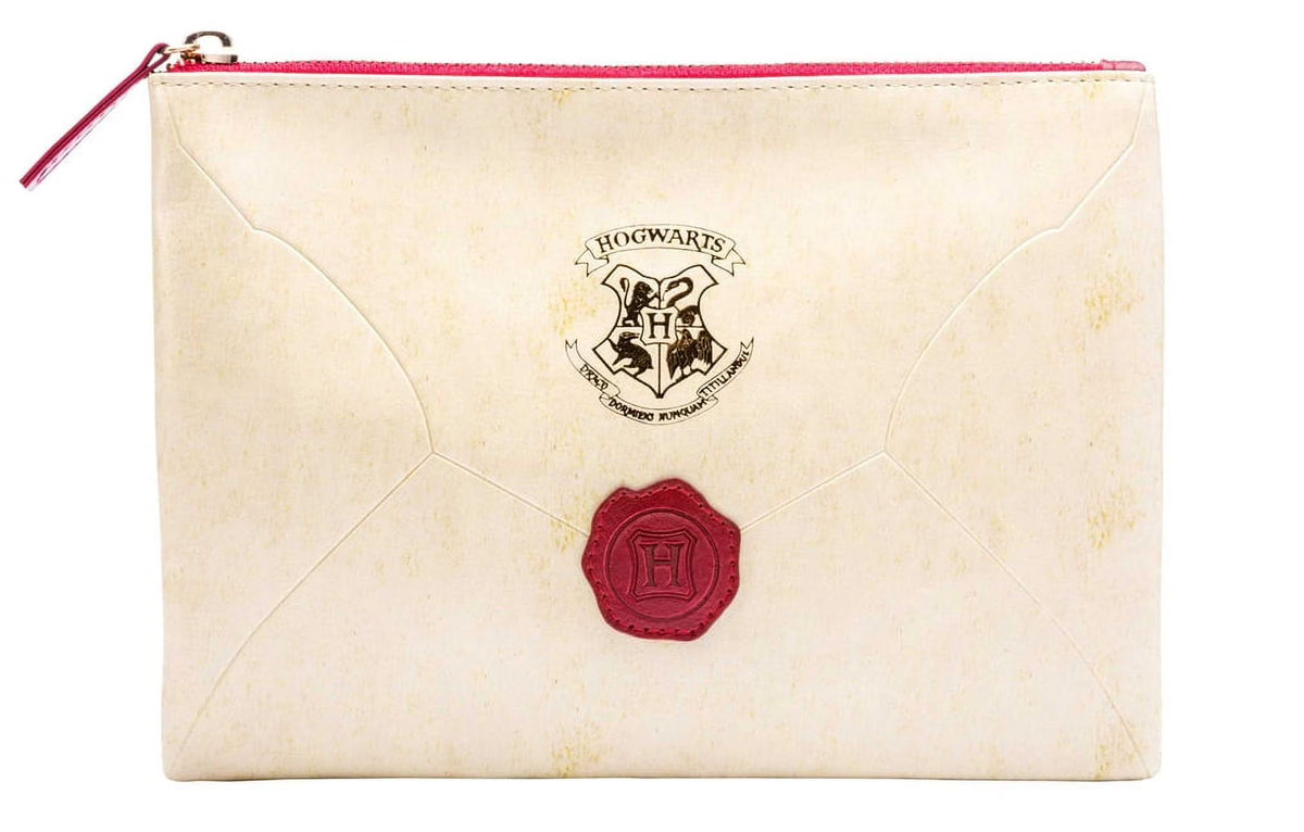 Hogwarts Acceptance Letter Accessory Pouch J9952